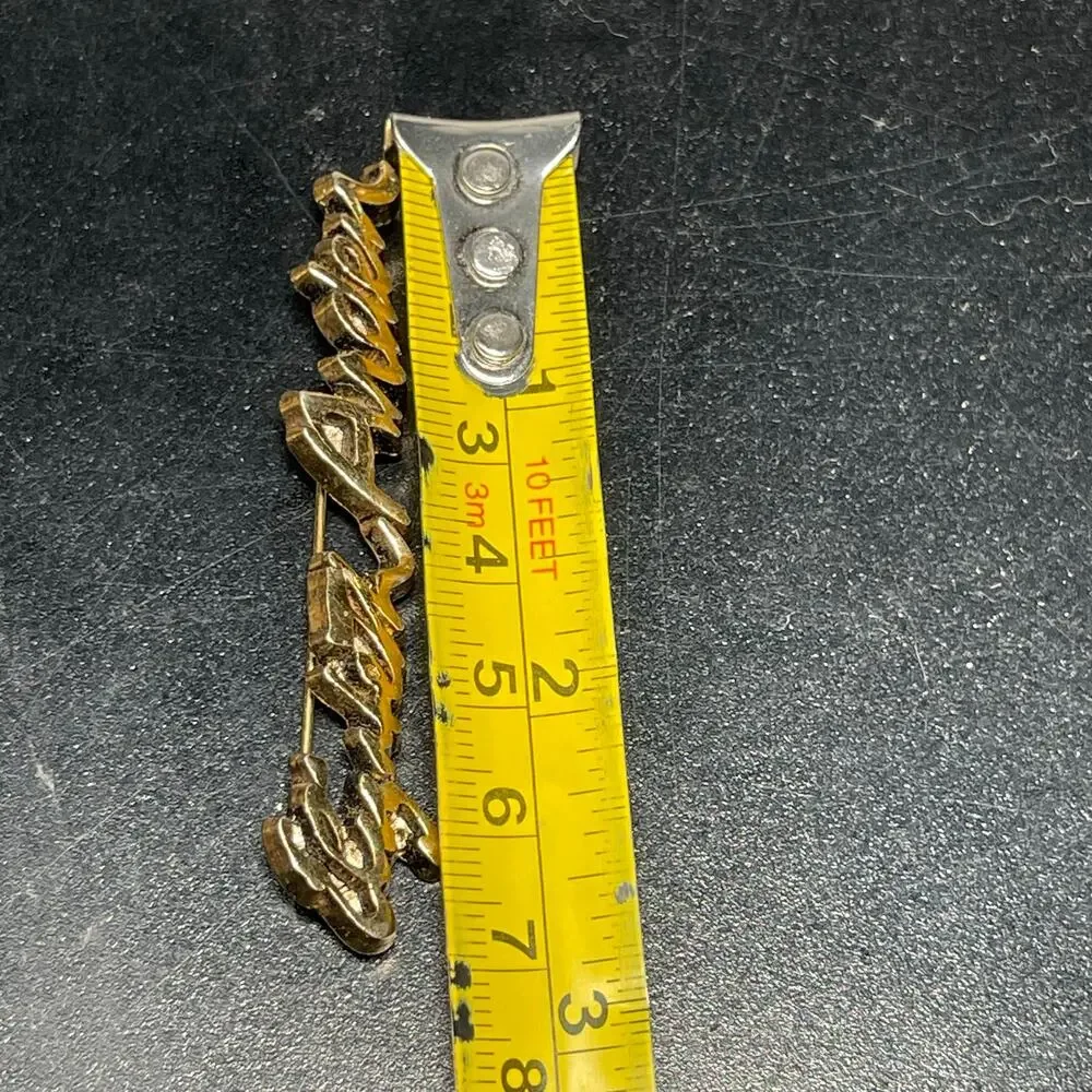 Vintage Elizabeth Arden Gold Tone Consultant Brooch Pin 2.75